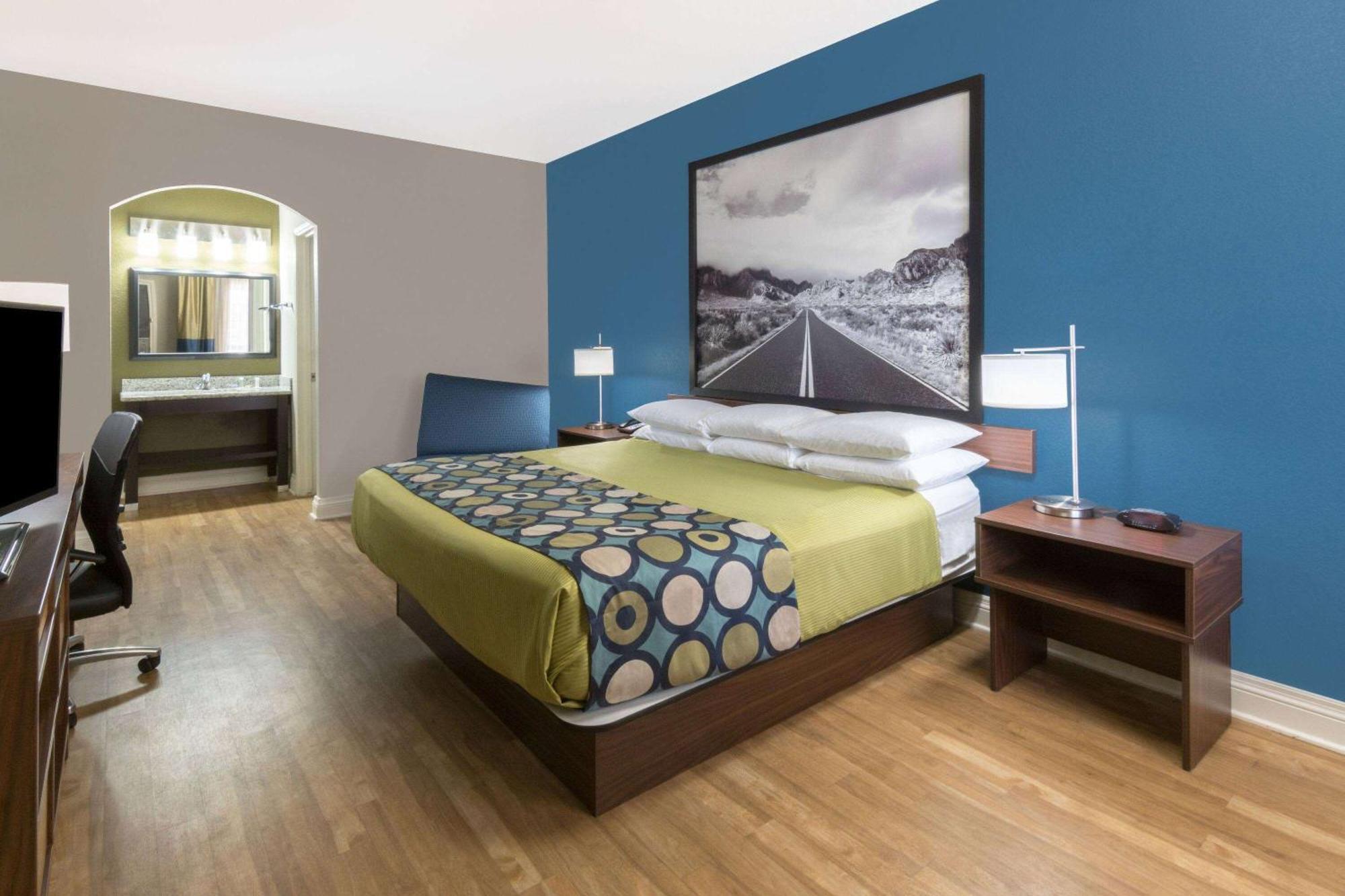 Super 8 By Wyndham San Antonio Near Fort Sam Houston Экстерьер фото
